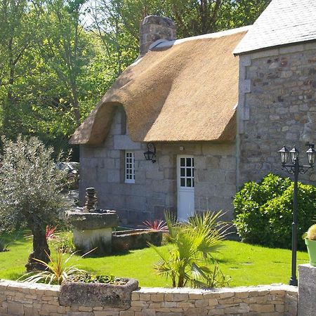 Domaine Les Grandes Roches Bed & Breakfast Tregunc Bagian luar foto