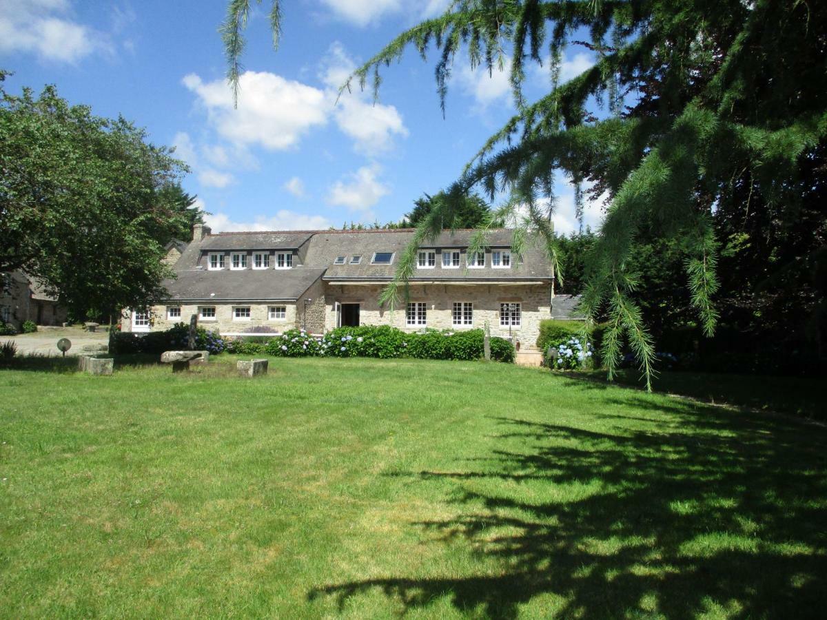 Domaine Les Grandes Roches Bed & Breakfast Tregunc Bagian luar foto