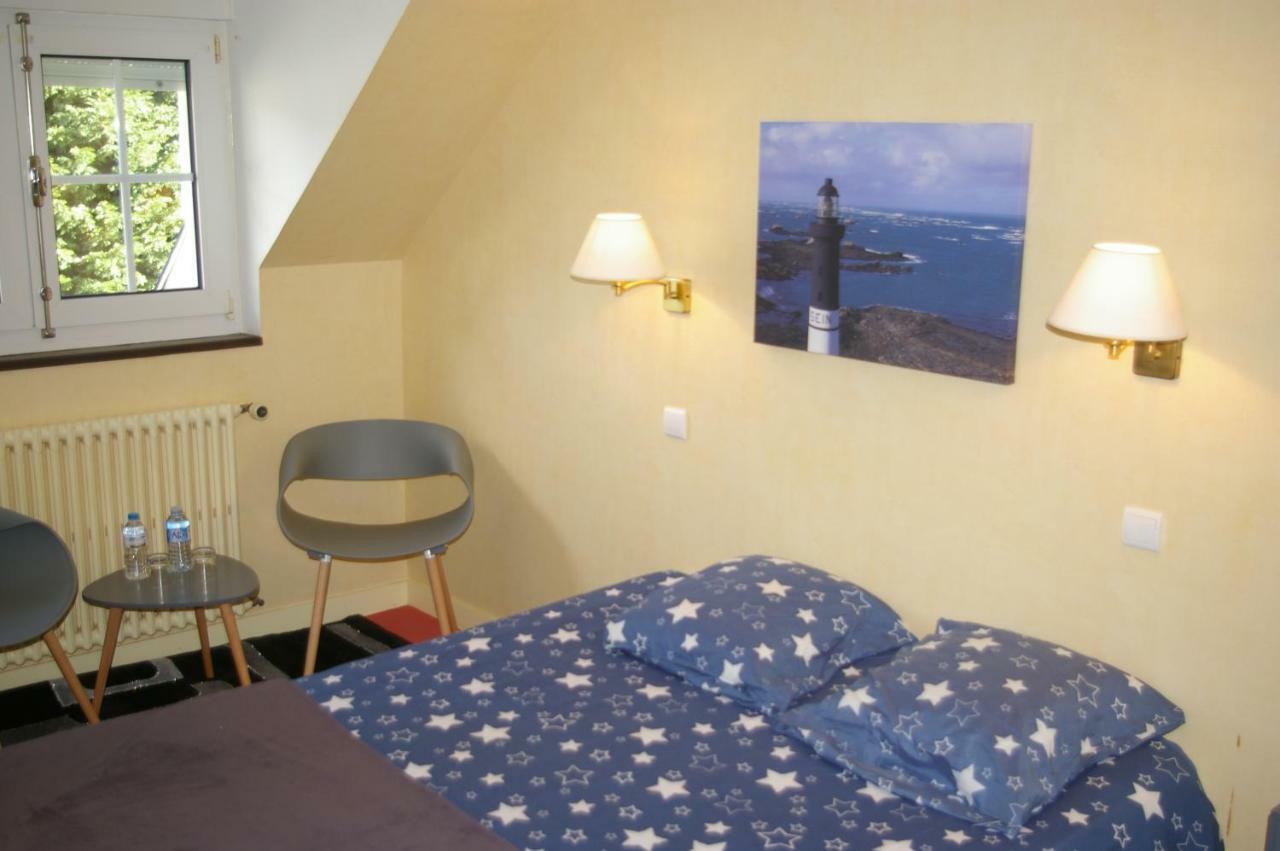 Domaine Les Grandes Roches Bed & Breakfast Tregunc Bagian luar foto
