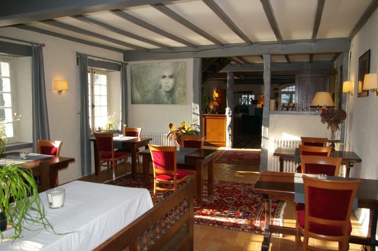 Domaine Les Grandes Roches Bed & Breakfast Tregunc Bagian luar foto